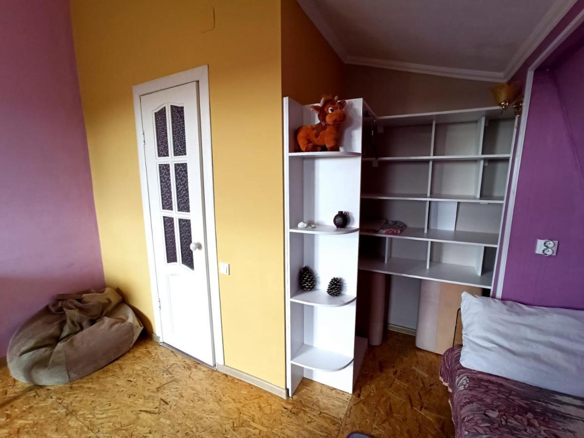 Guest House Anna Sukhumi Exterior foto