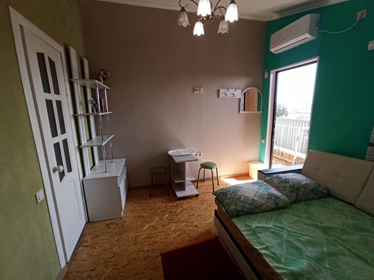 Guest House Anna Sukhumi Exterior foto