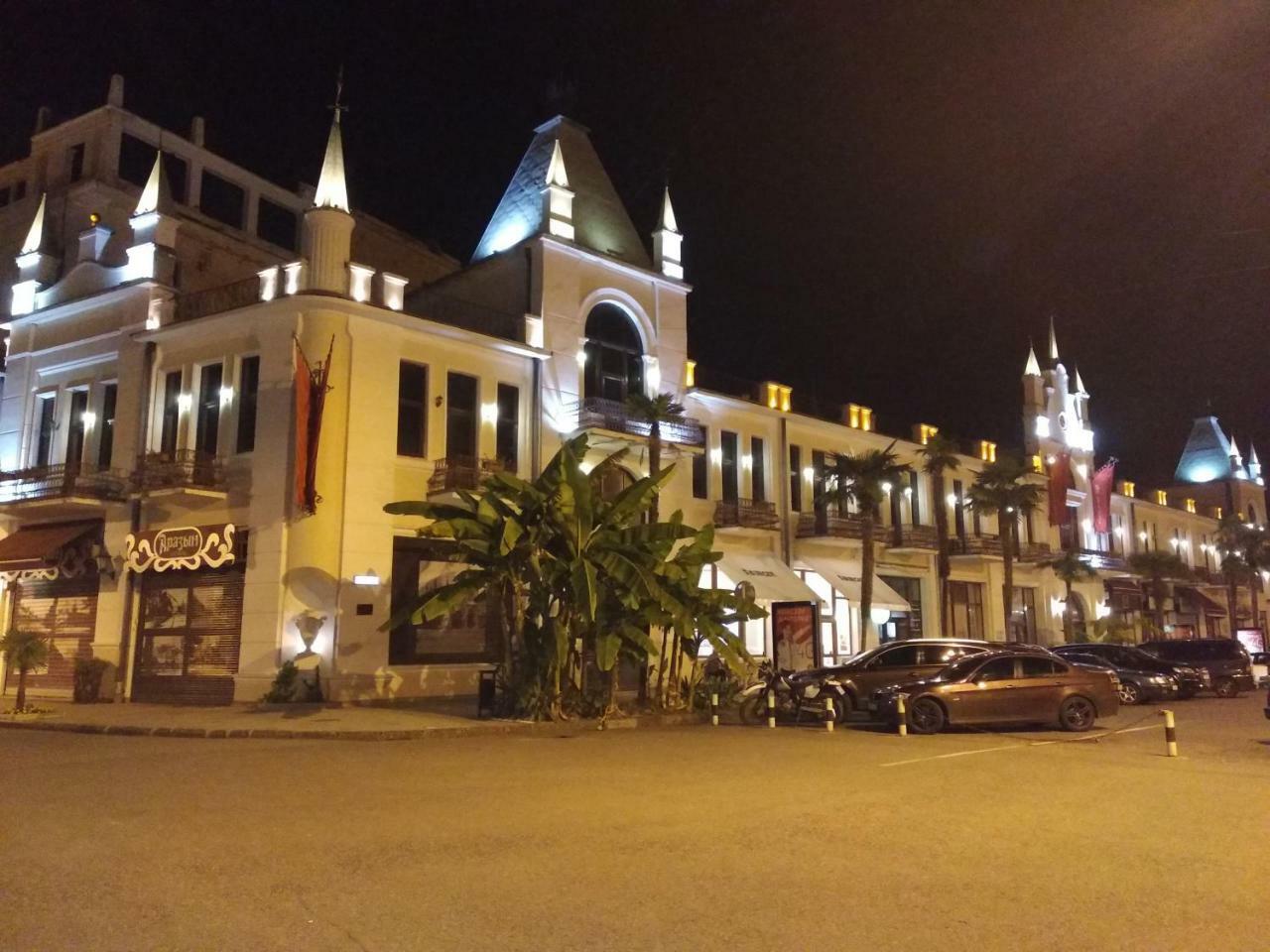 Guest House Anna Sukhumi Exterior foto