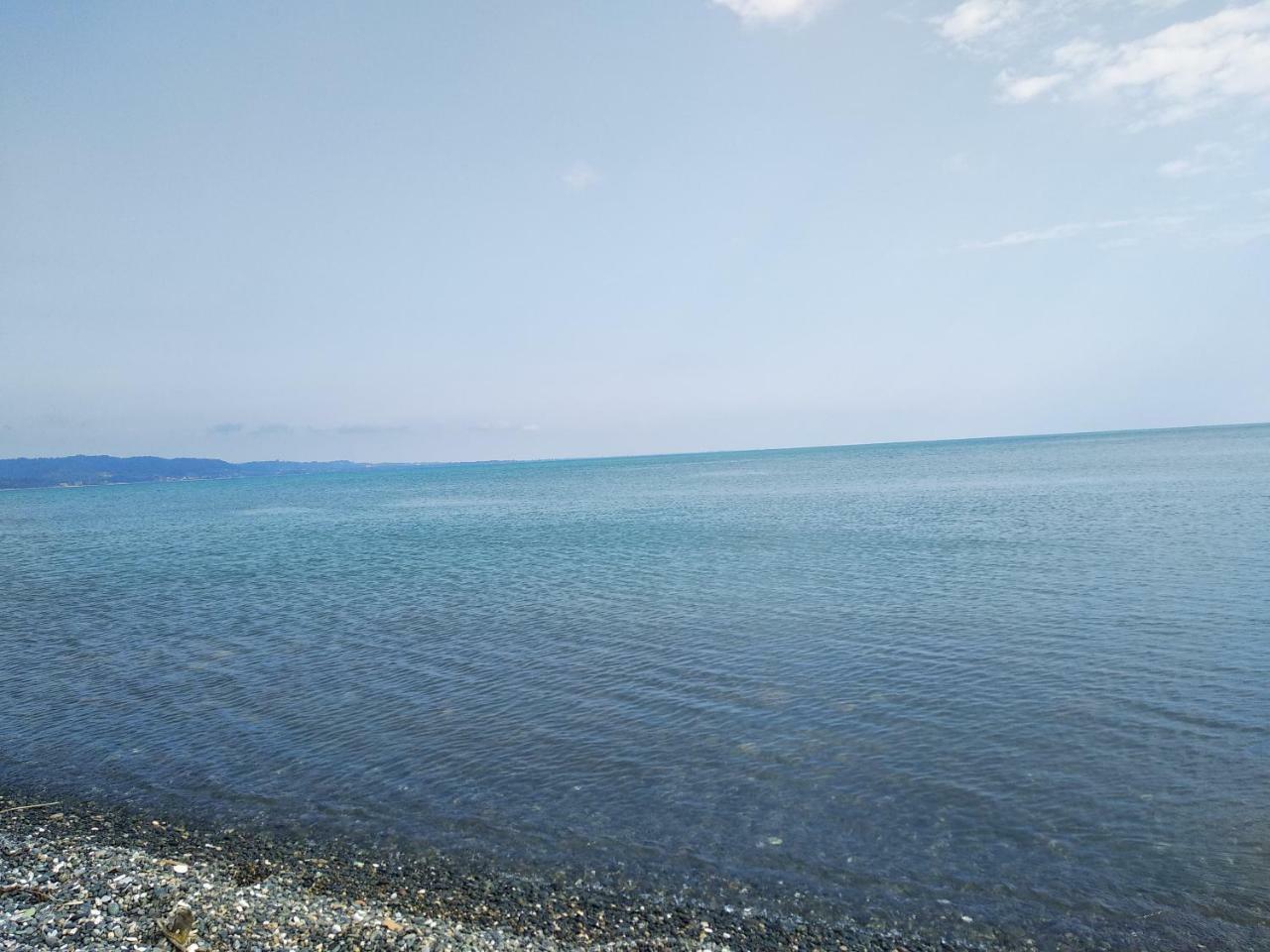 Guest House Anna Sukhumi Exterior foto